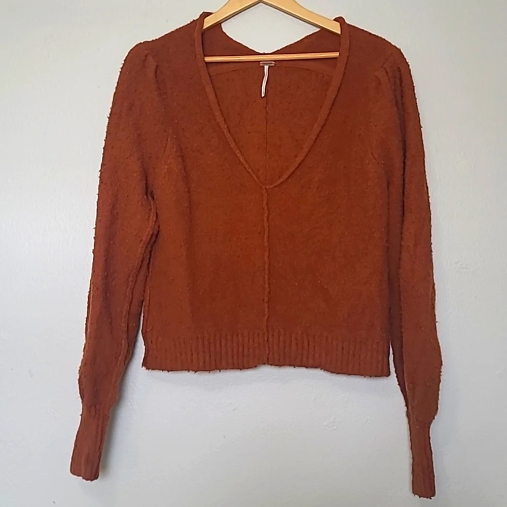 Free People Reverie Popcorn V Neck Sweater - Picture 2 of 5